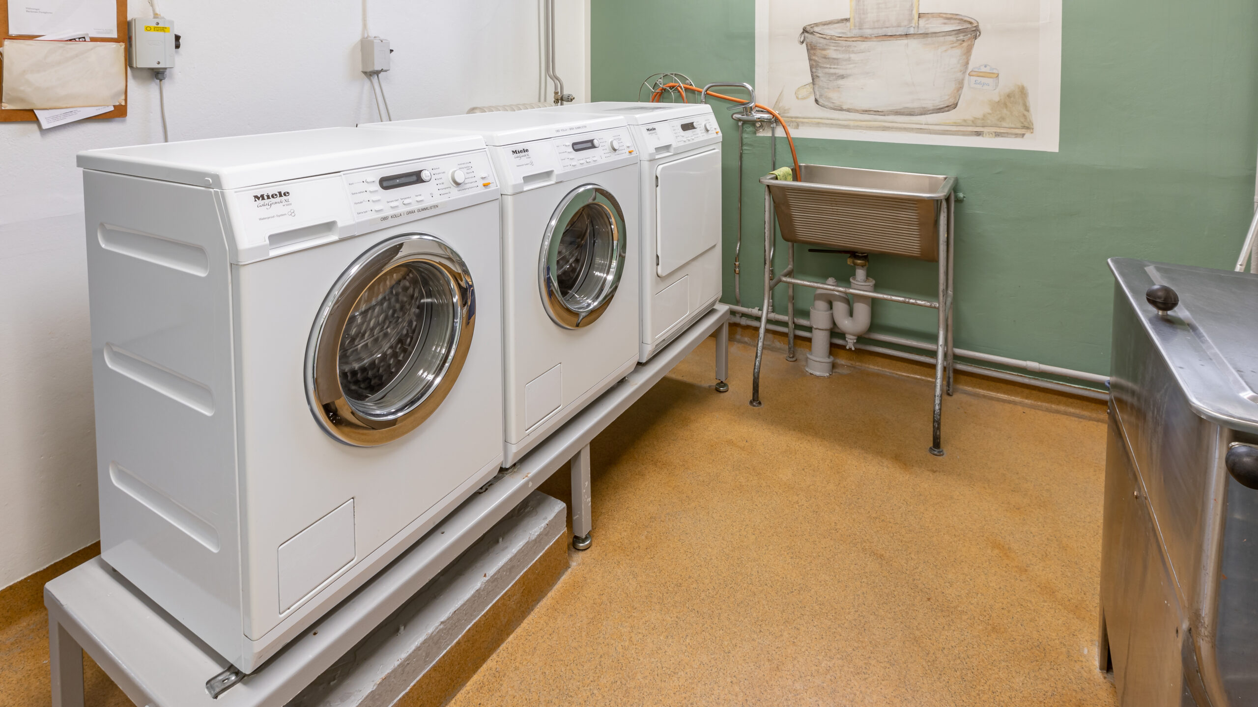 BF_220920_vallmon_01_lrg